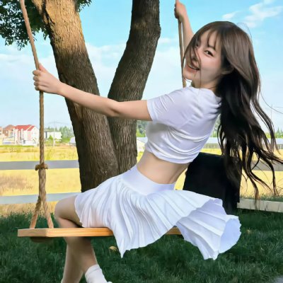沙滩上的夏娃